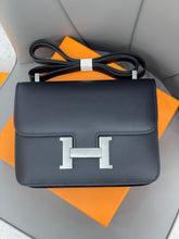Load image into Gallery viewer, Black Leather H Crossbody
