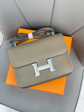Load image into Gallery viewer, Tan Leather H Crossbody
